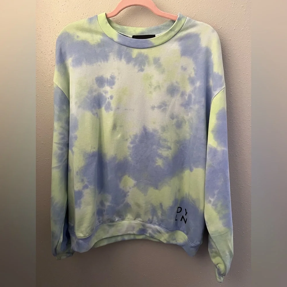 By.Dyln Xander Sweater in Sky Tie Dye New - Picture 3 of 13
